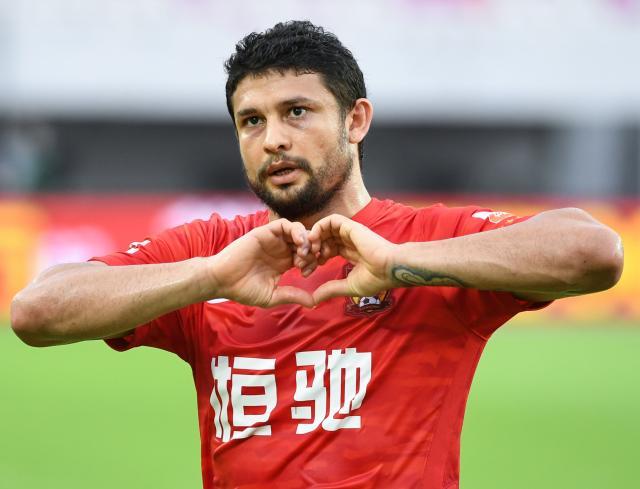 艾克森告别广州队:随时做好为国家队征战的准备